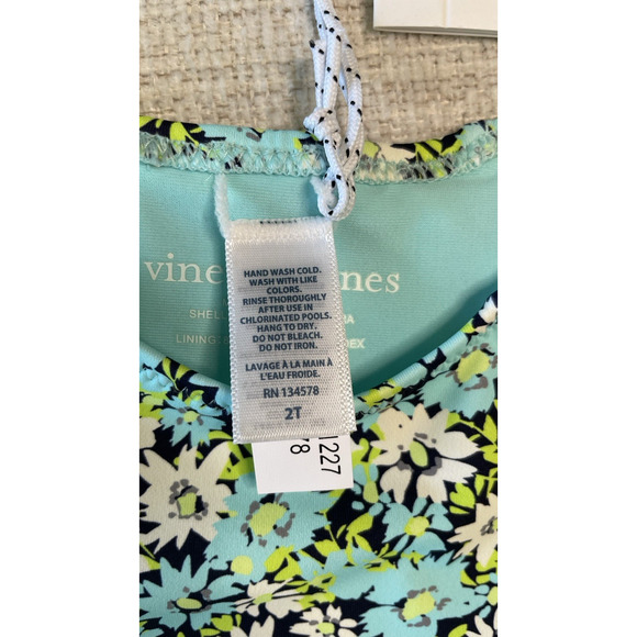 Vineyard Vines Girls Ruffle Rashguard Size 2T Floral UPF 50+ Beachy Pool Swim - Picture 3 of 7